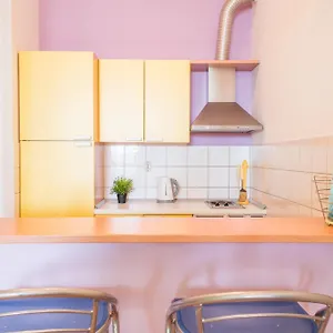 M Apartment Split