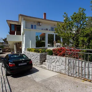  Apartment Dorotea Kroatien